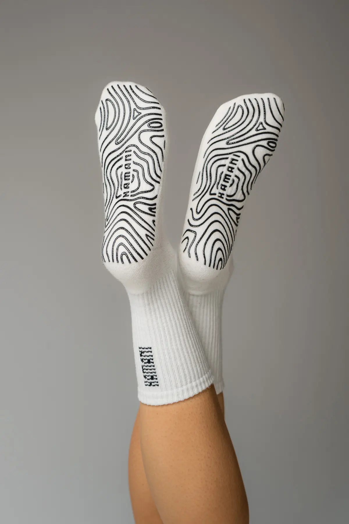 Grip Socks 'FLOW' in Creme & Schwarz