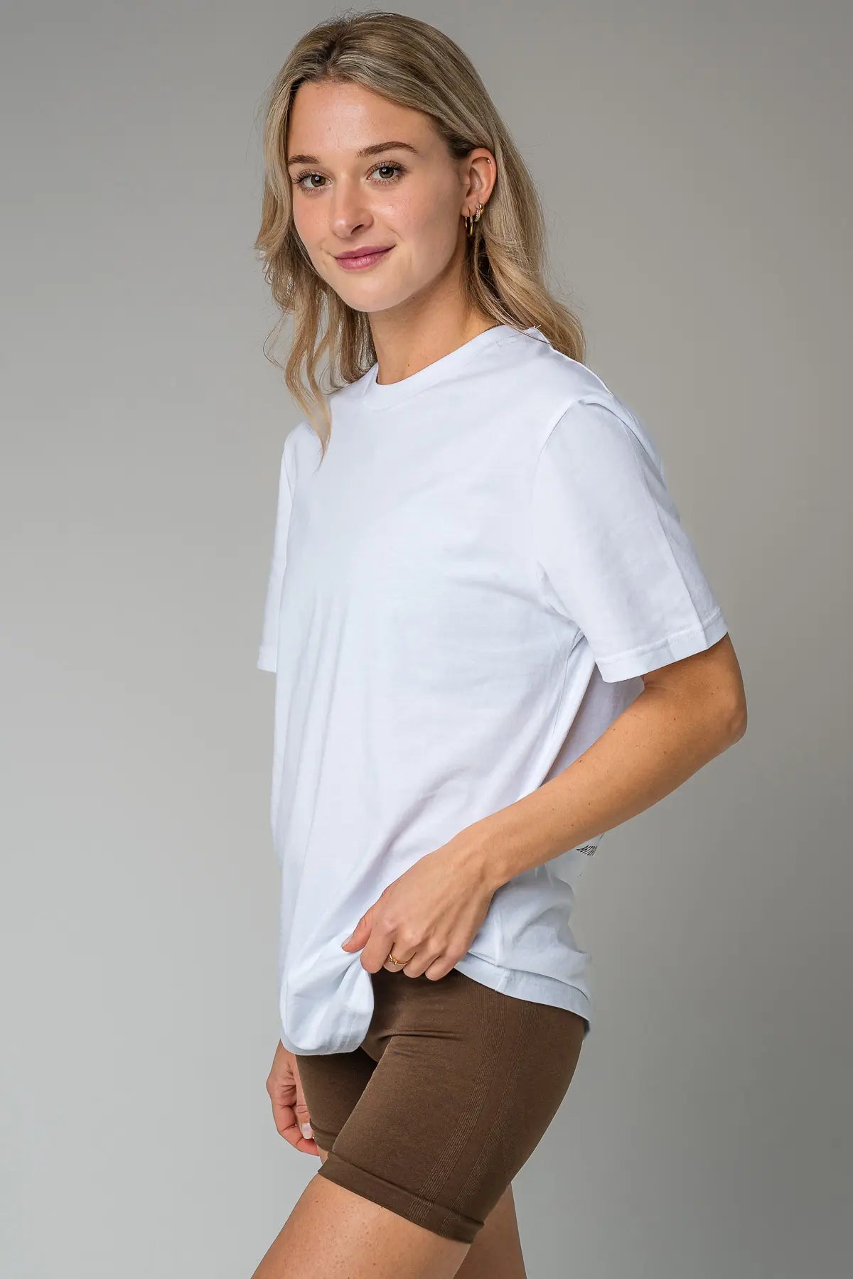 T-Shirt 'Mindful Movement' in Hellblau & Braun